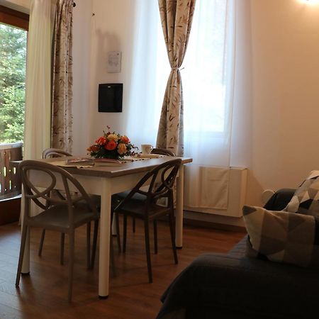 Lazy Bee Camping Village Aosta Exterior photo