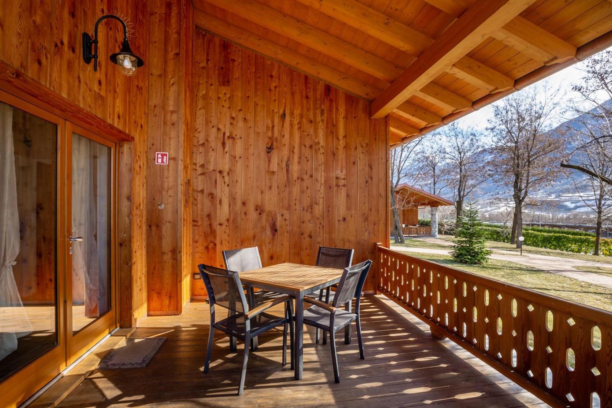 Lazy Bee Camping Village Aosta Exterior photo